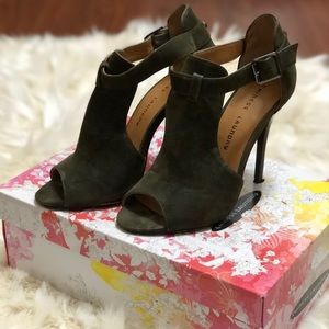 Chinese Laundry heels